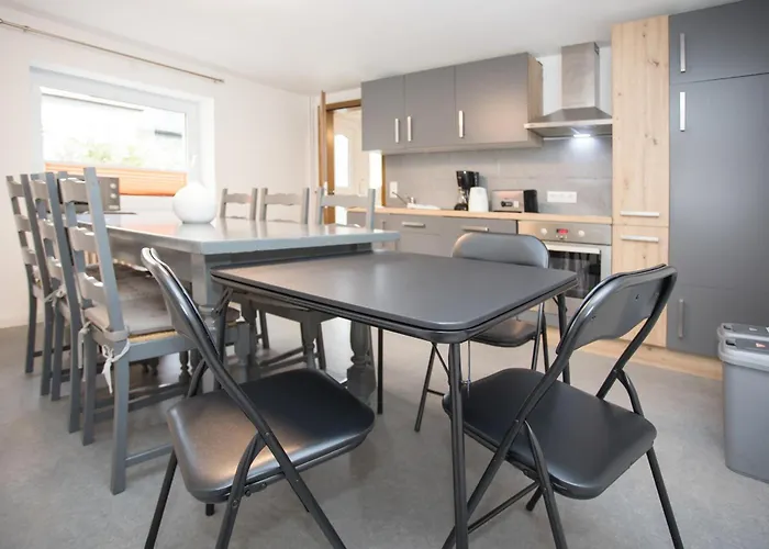 Welcome In - Neuastenbergerstrasse 4, Winterberg-neuastenberg *